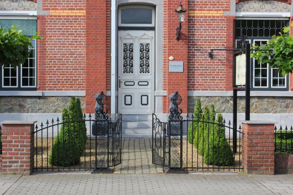B&B Huyze Max Дилзен-Стоккем Экстерьер фото
